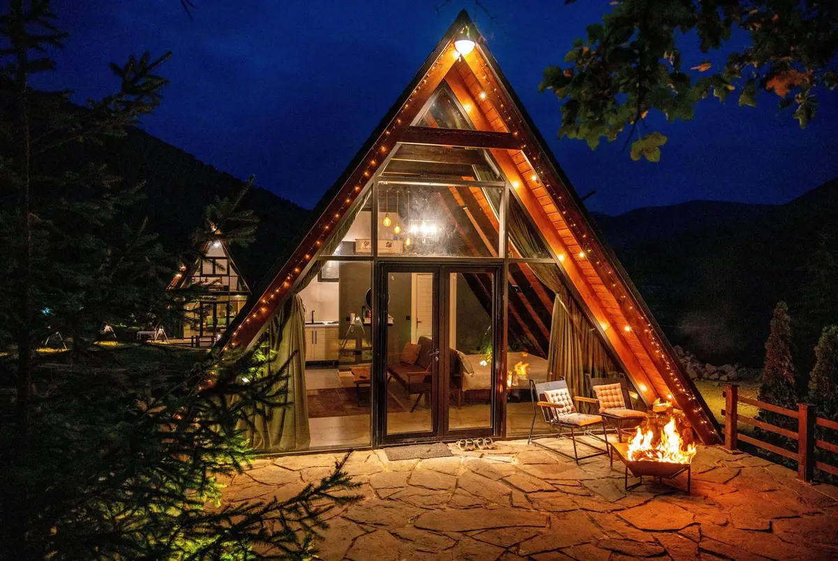 کلبه فلت زانوس - واحد میچکا