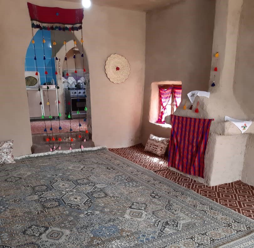 بوم گردی باجی رباب - ساحلی