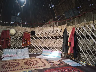 بومگردی ترکمن اولکام - واحد سنتی