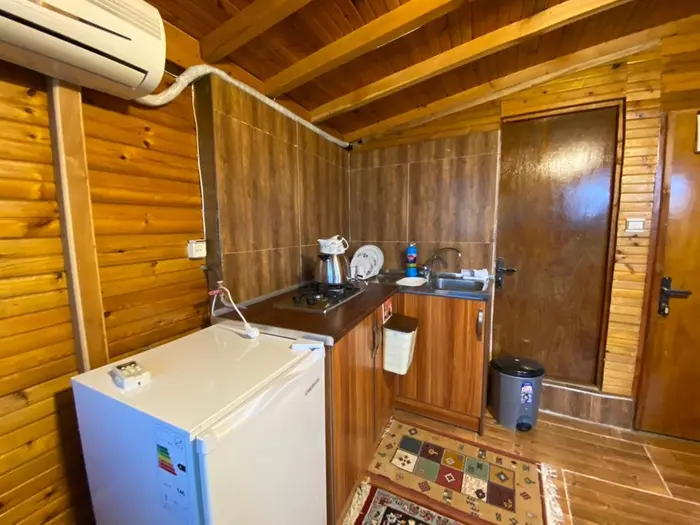 کلبه فلت چوبی ایران منش - آشپزخانه