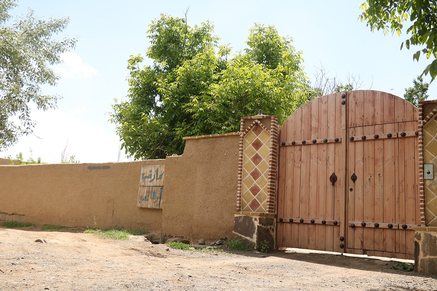 بومگردی مزرعه عارف خرقانی - واحد 3