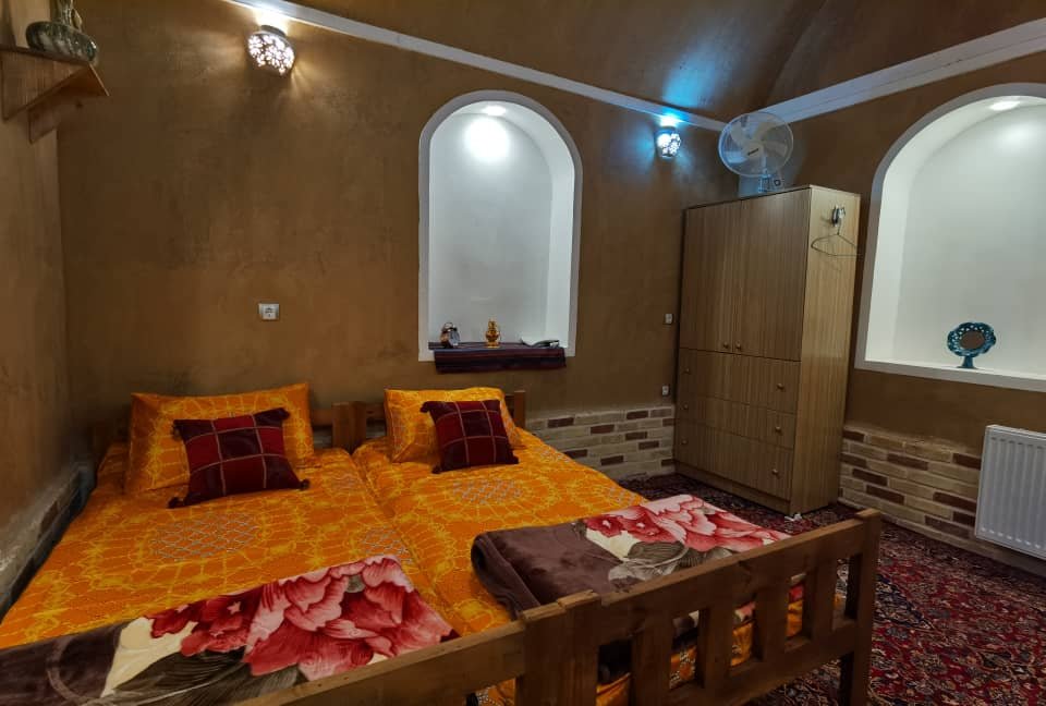 پایو - واحد نمک زار