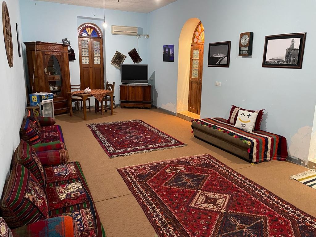 بوم گردی شوریده بوشهر - واحد بمبک - داخلی