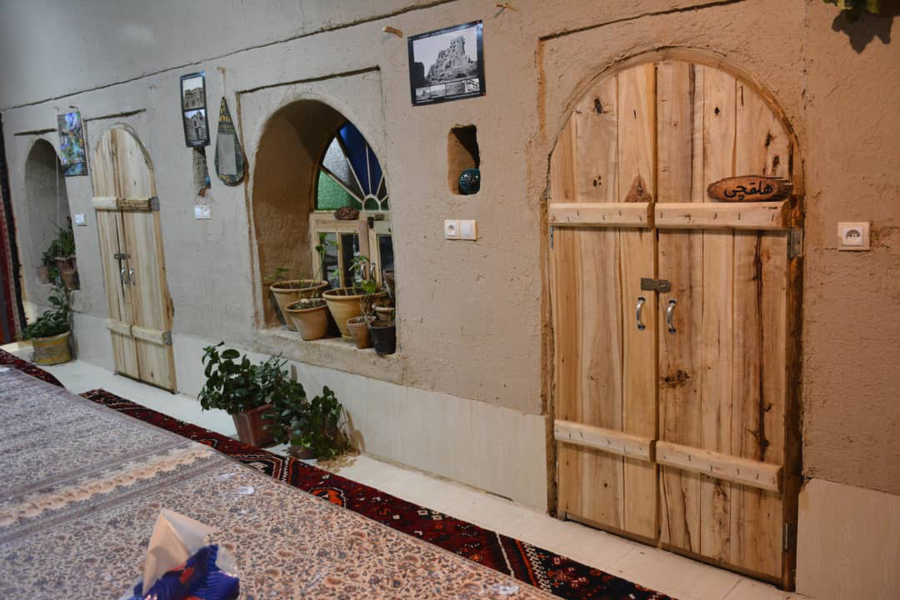 اقامتگاه سنتی کروشک - واحد کلینه - نمای بیرون