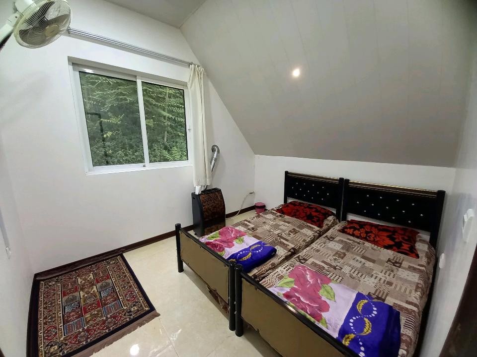 کلبه دوخوابه استخردار آبگرم درنیکا 1