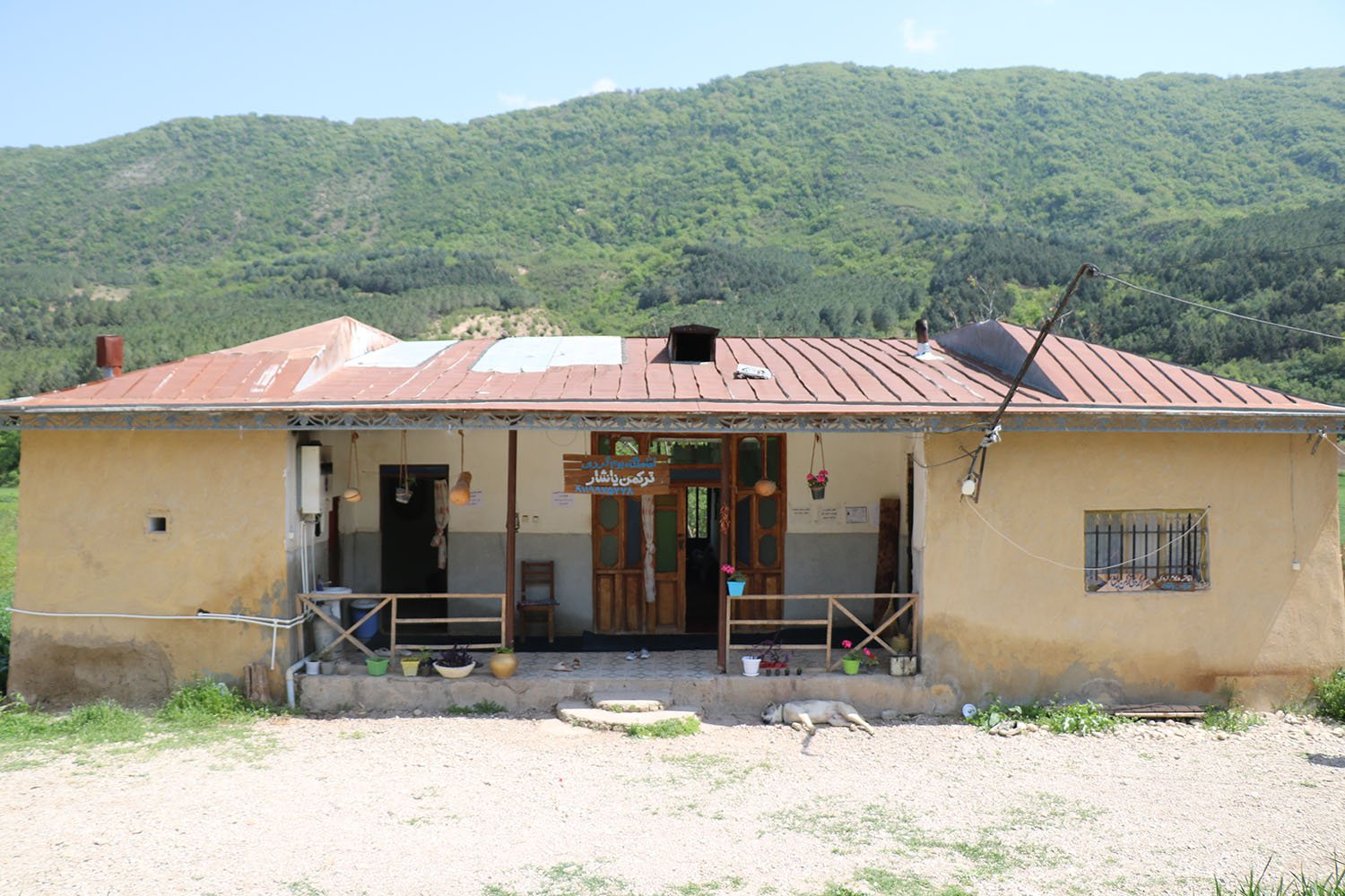 اقامتگاه سنتی ترکمن یاشار - سوئیت مادر بزرگ  - نمای بیرون