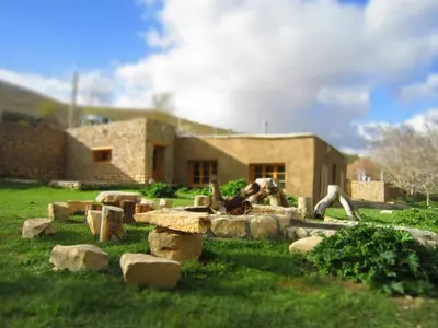 بومگردی امیرعطا خان - واحد ویلا سنتی با حیاط