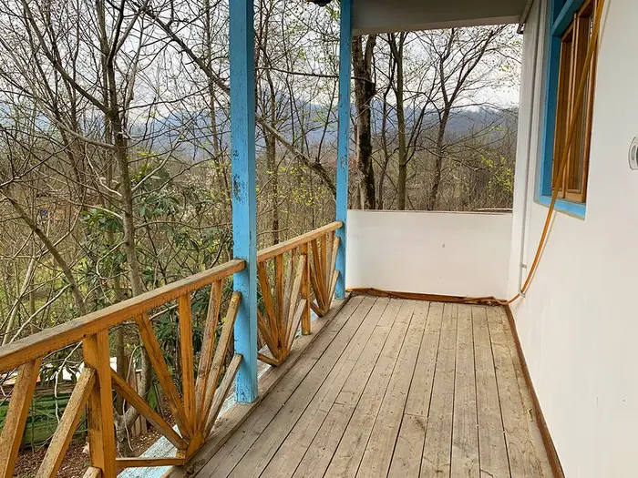 بوم گردی عنبر بو - واحد 7 - تراس