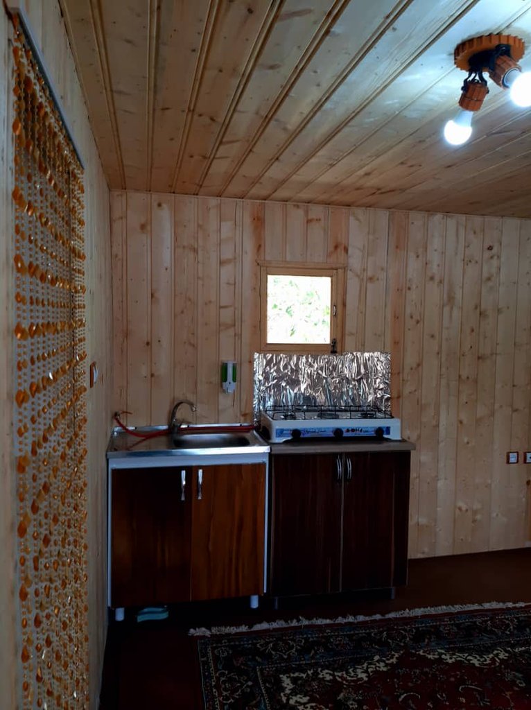 کلبه یک خوابه چوبی تختعلی 2 - اشپزخانه