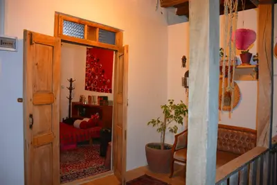 بومگردی آوش - واحد راش قرمز