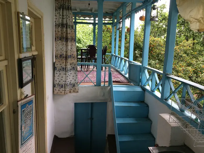 بوم گردی بام های سفالی - واحد گیسوم - تراس