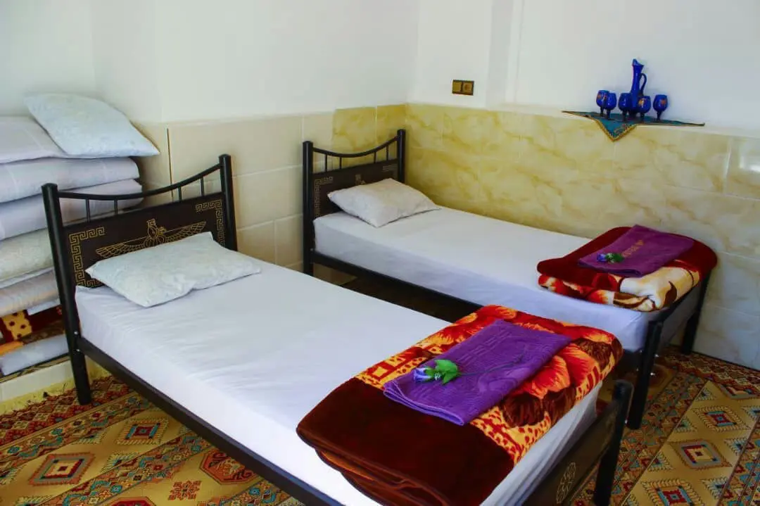 بوم گردی حافظ - واحد دوتخته