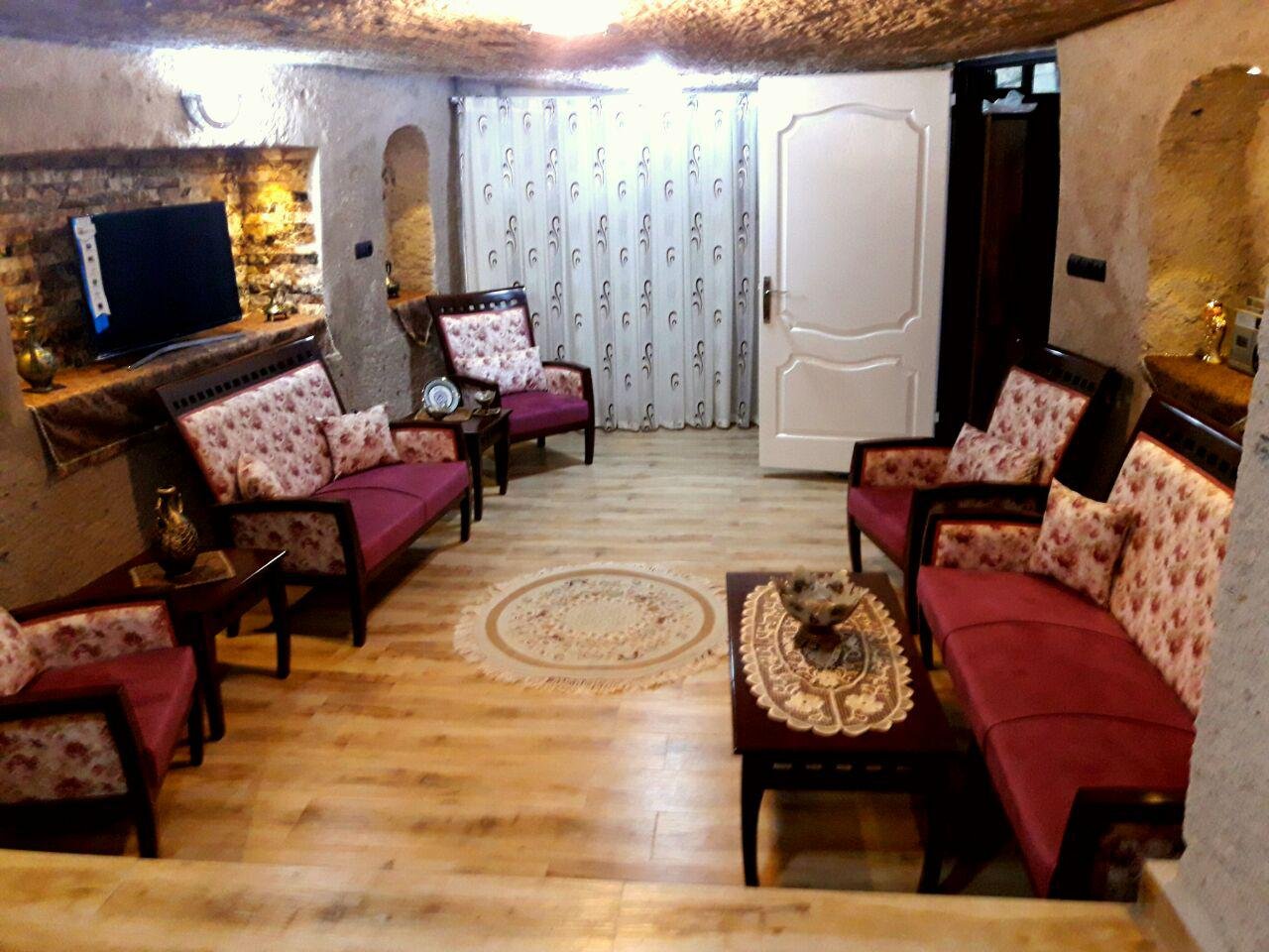 دوخوابه صخره ای تورال کندوان