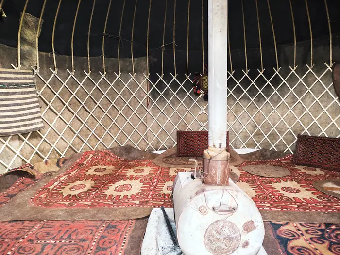 بوم گردی ترکمن اوی خالد نبی - اتاق سنتی 1 - داخلی