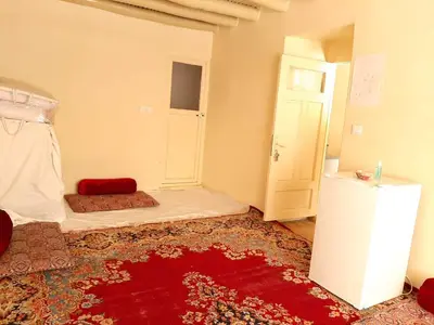 بومگردی خانه گردو - واحد نور