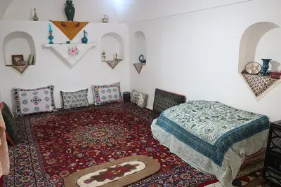 بومگردی خانه کله - واحد 1