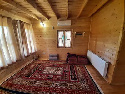 بومگردی تی شین - واحد ویژه 1