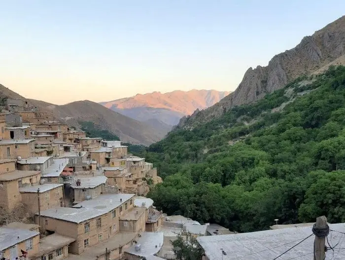 بوم گردی ژیار - واحد۲ - نمای بیرون