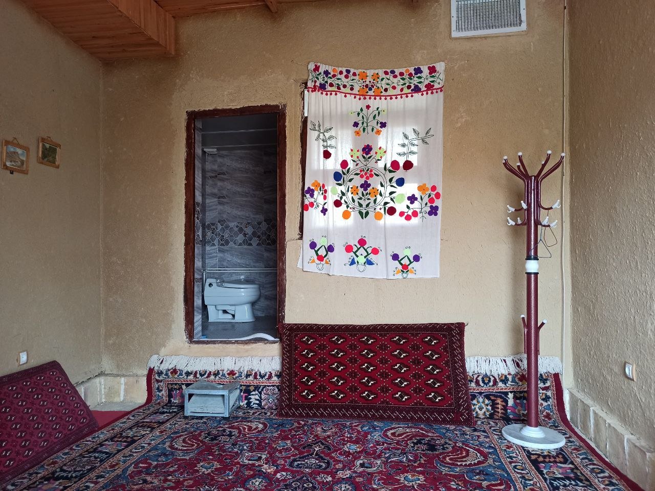 بومگردی وارگه امیدیه - واحد خالتی