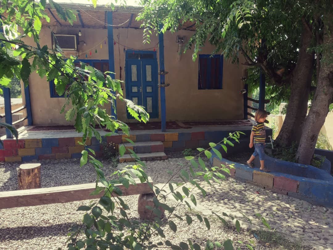 بوم گردی باجی رباب - اتاق جنگلی