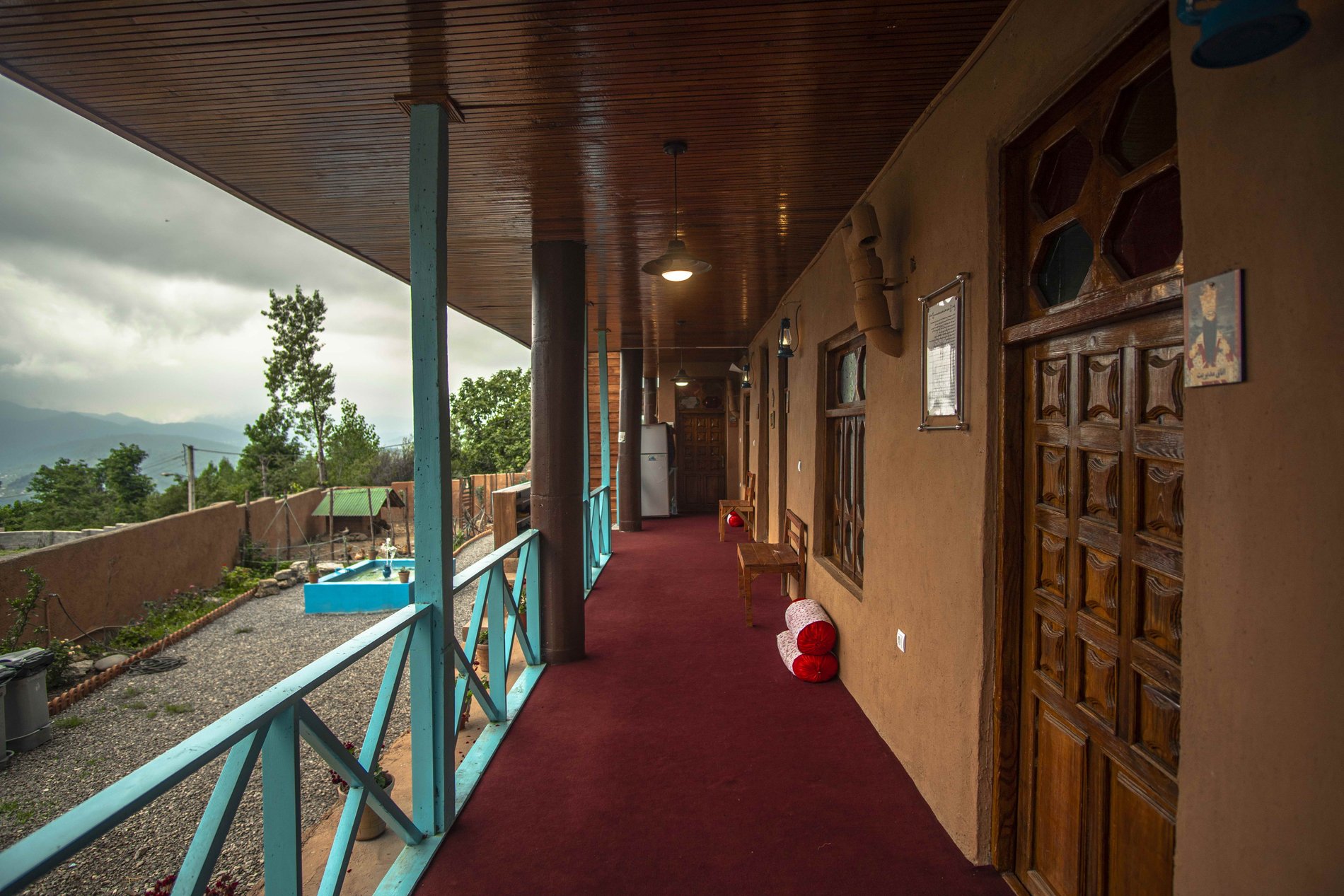 ماه سره 2 - واحد میچکا - تراس