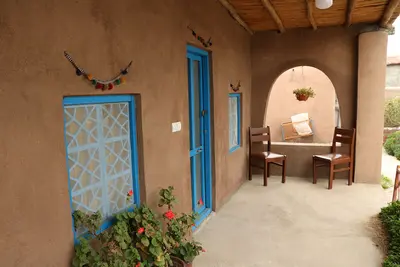 بومگردی اق اوی - واحد یک