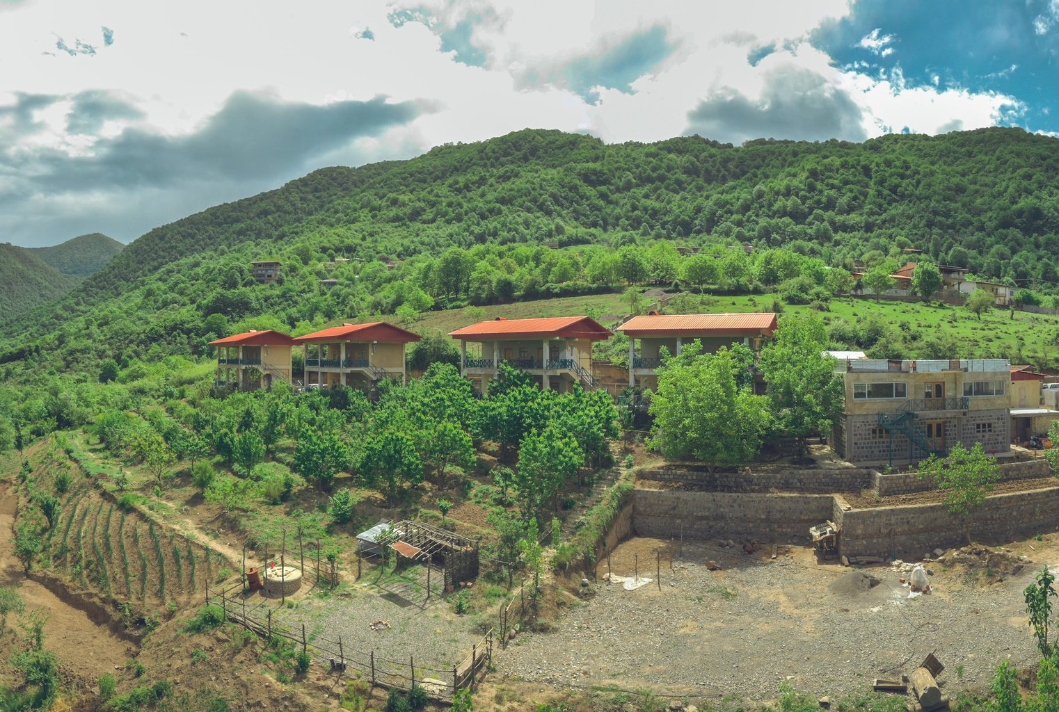 بومگردی ریگ چشمه - زمستان طبقه همکف