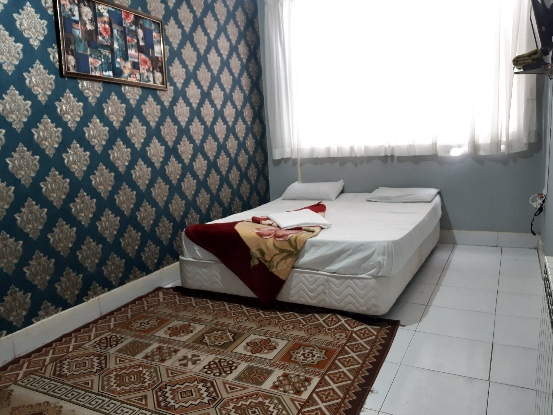 مسافرخانه یک خوابه چهار تخته