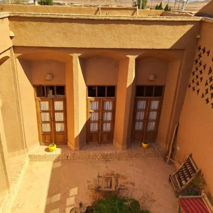 اقامتگاه سنتی رستم 1 - مروارید - حیاط