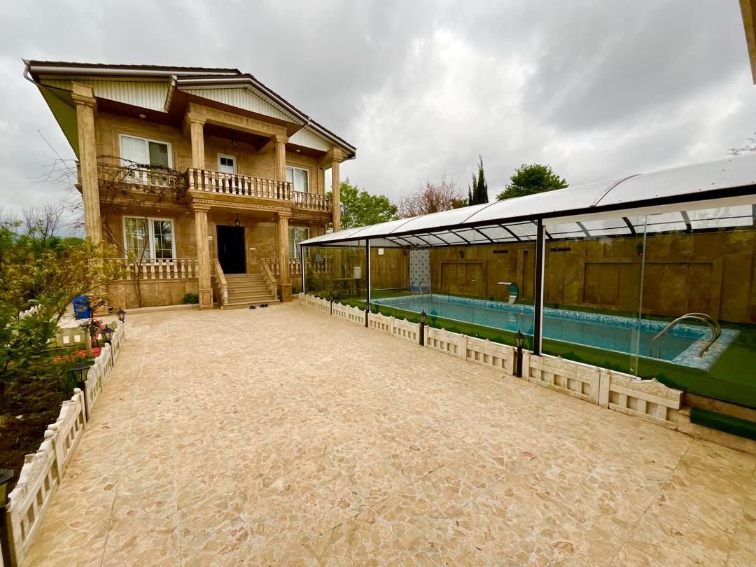 ویلا سه خوابه استخردار سرپوشیده عمارت زرین