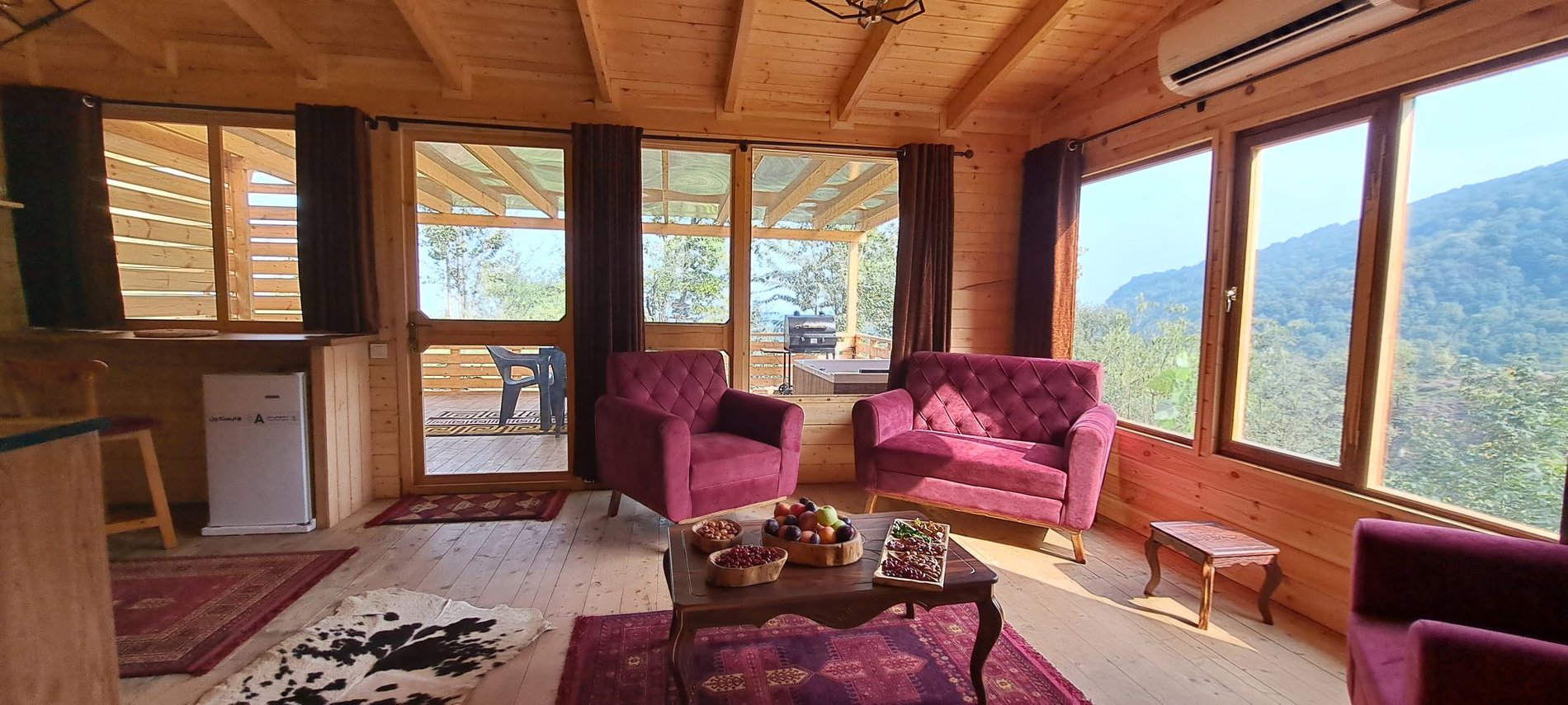 دوخوابه جنگلی جکوزی دار بلوط 1