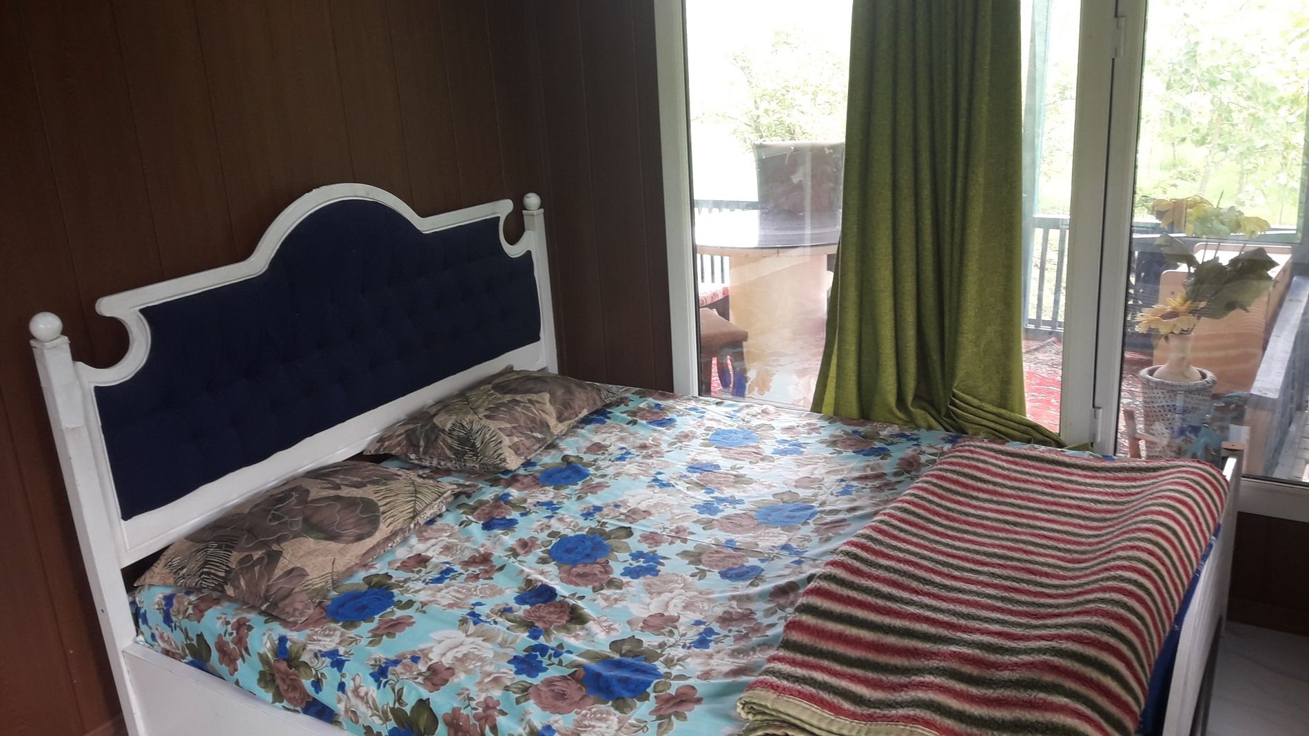 بوم گردی باغ بهبهانی - واحد گلایل