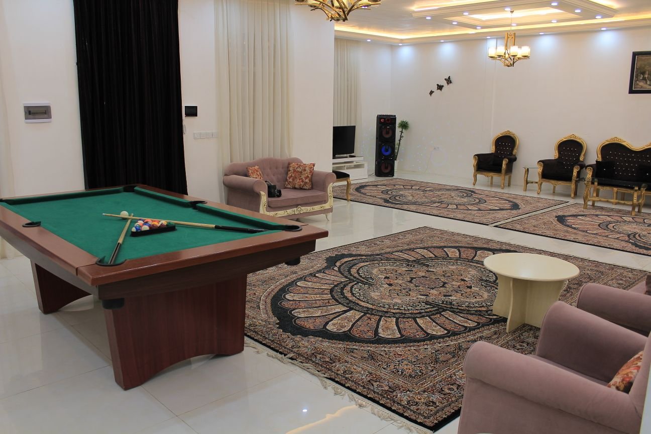 ویلا دوخوابه استخردار آبگرم عمارت آرش