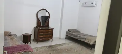 آپارتمان دوخوابه انقلاب 1