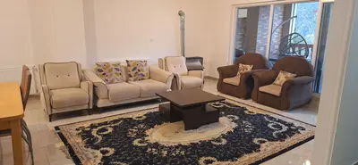 آپارتمان دوخوابه جنگلی رادمهر 2