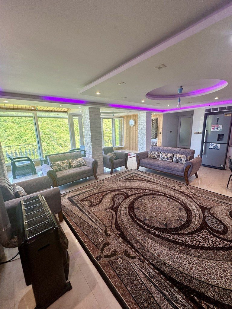 یک خوابه سیاسان