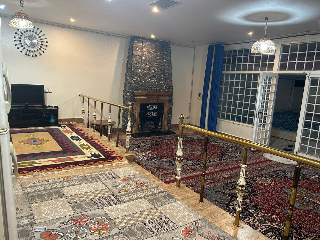 یک خوابه استخردار لیلا