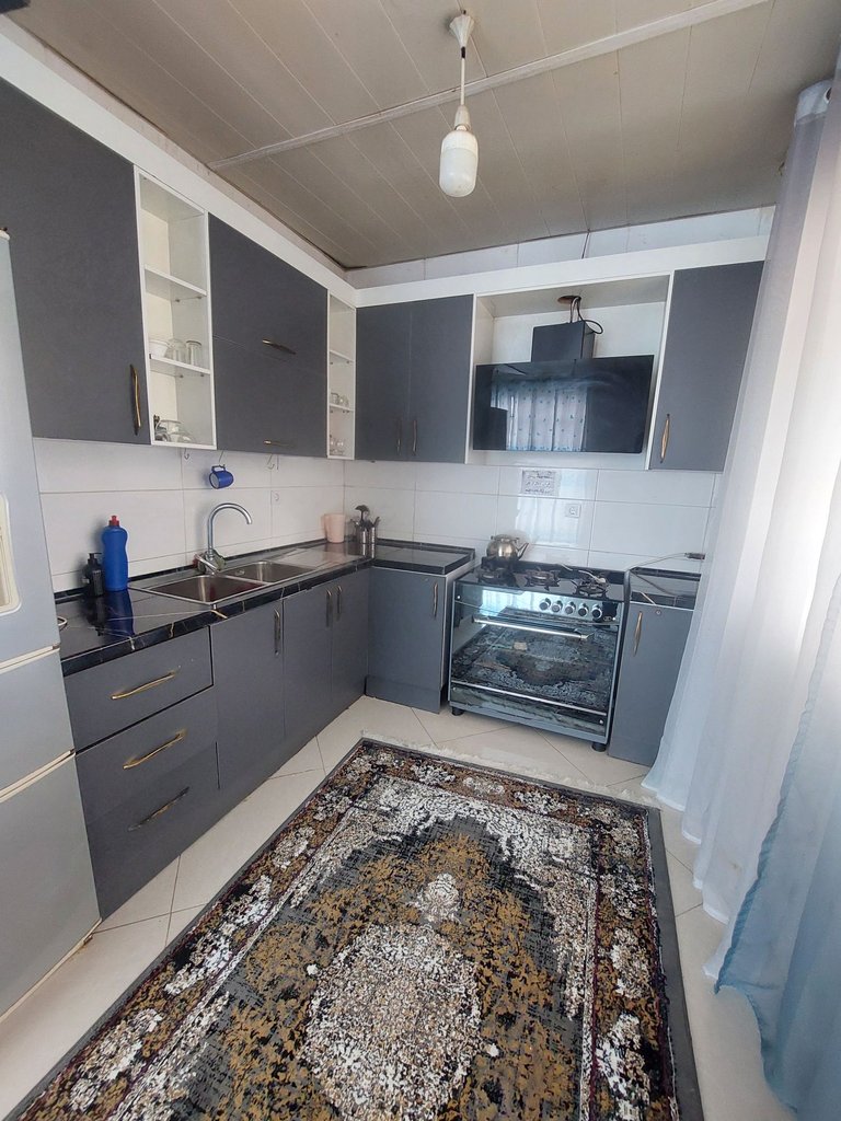 یک خوابه استخردار شاه توت