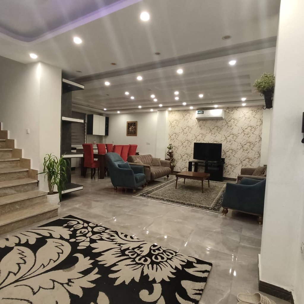 ویلا سه خوابه استخردار آبگرم شهرکی یاس