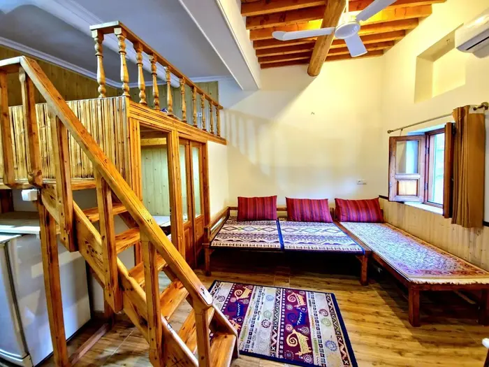 اقامتگاه سنتی دوخوابه دوبلکس نمازی
