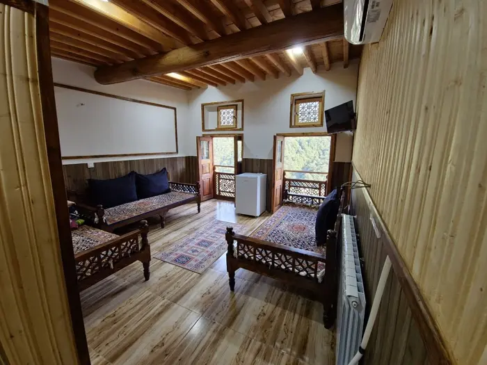 اقامتگاه سنتی سه خوابه پرزیدنتال