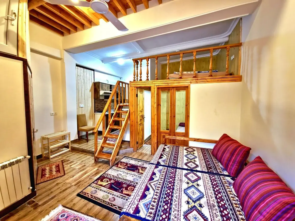 اقامتگاه سنتی دوخوابه دوبلکس نمازی