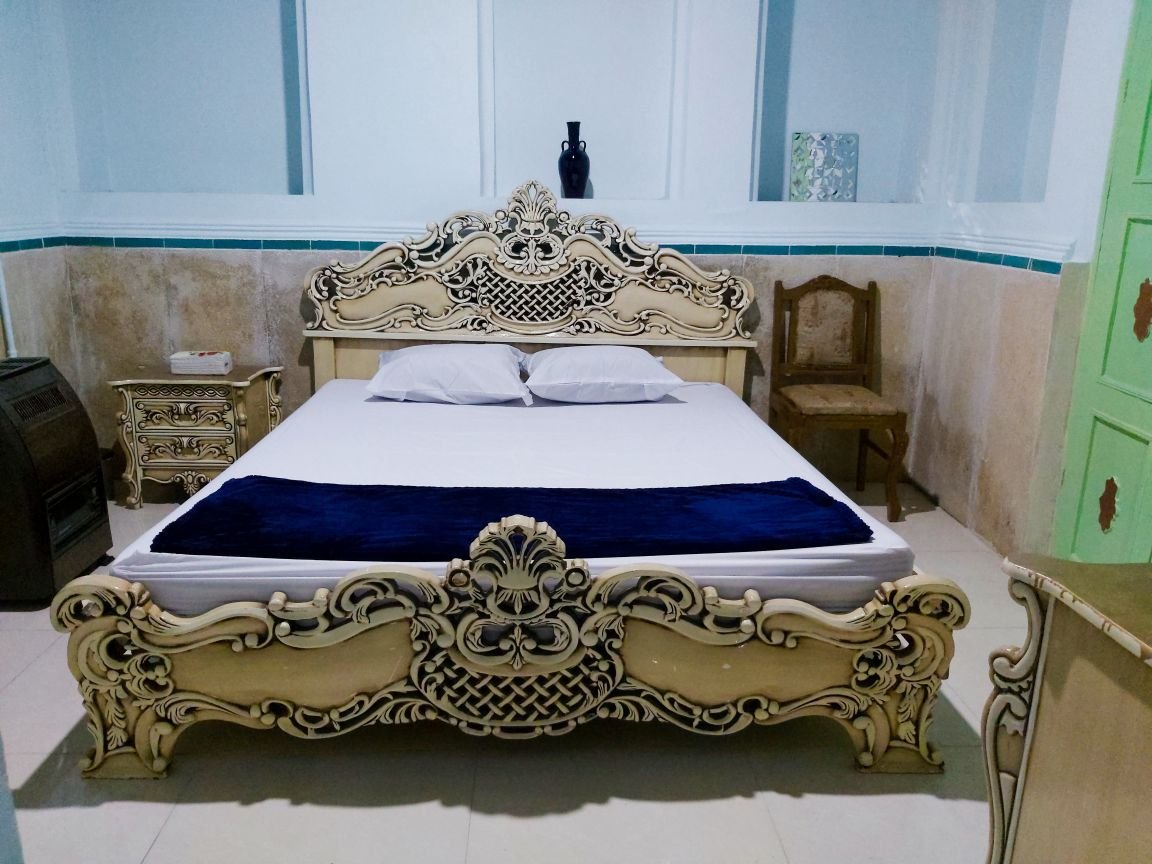 اقامتگاه سنتی یک خوابه قوام - واحد رنگی