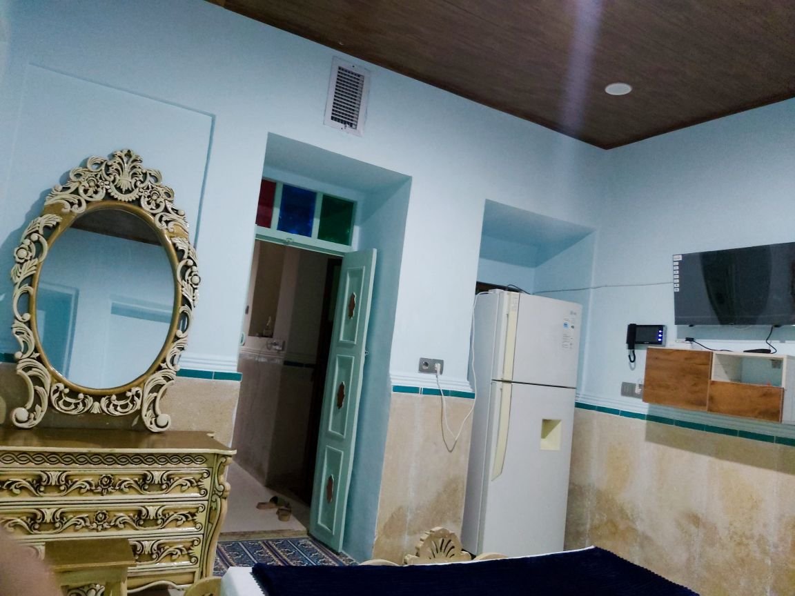 اقامتگاه سنتی یک خوابه قوام - واحد رنگی