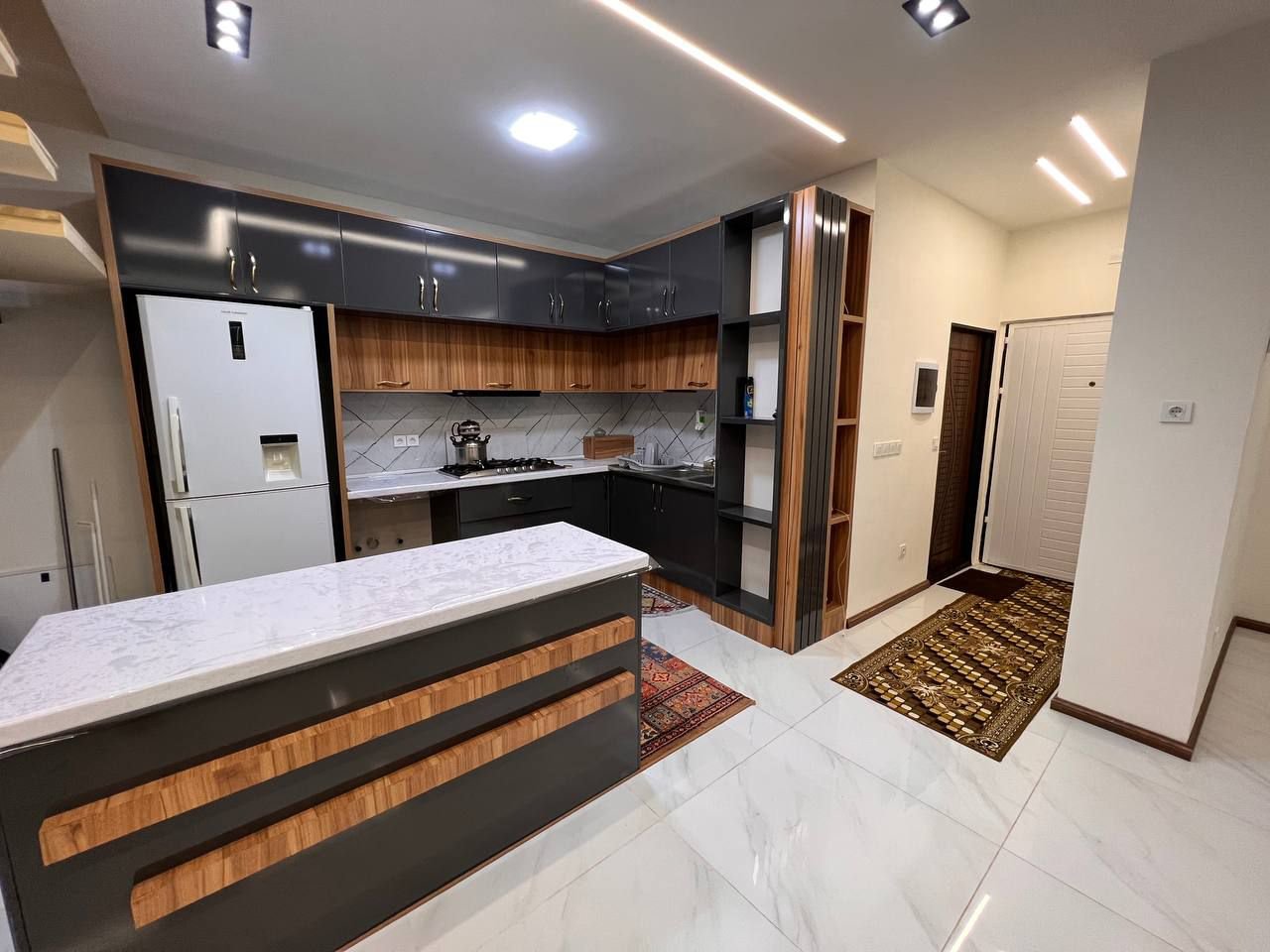 ویلا سه خوابه تریپلکس استخردار آبگرم مروارید