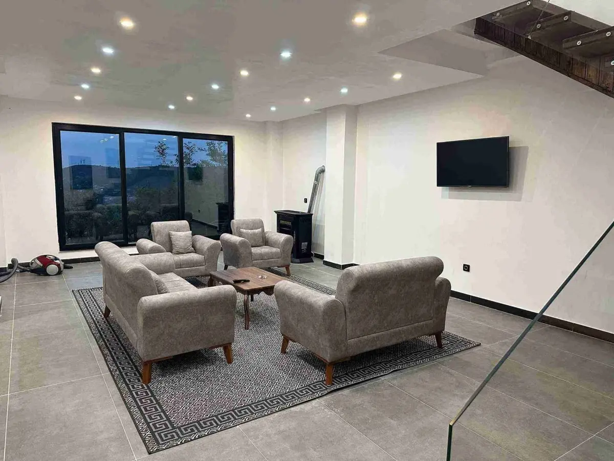 ویلا دوخوابه جنگلی طلا