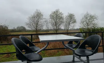 کلبه فلت کیهان