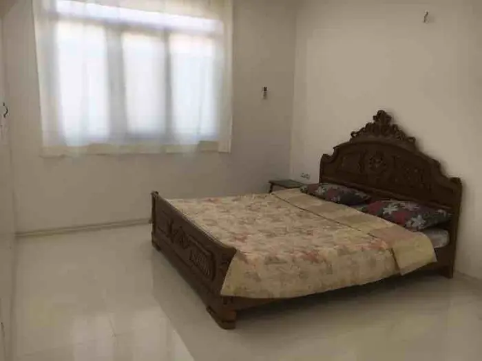 آپارتمان سه خوابه نوبرا - اتاق با تخت دونفره