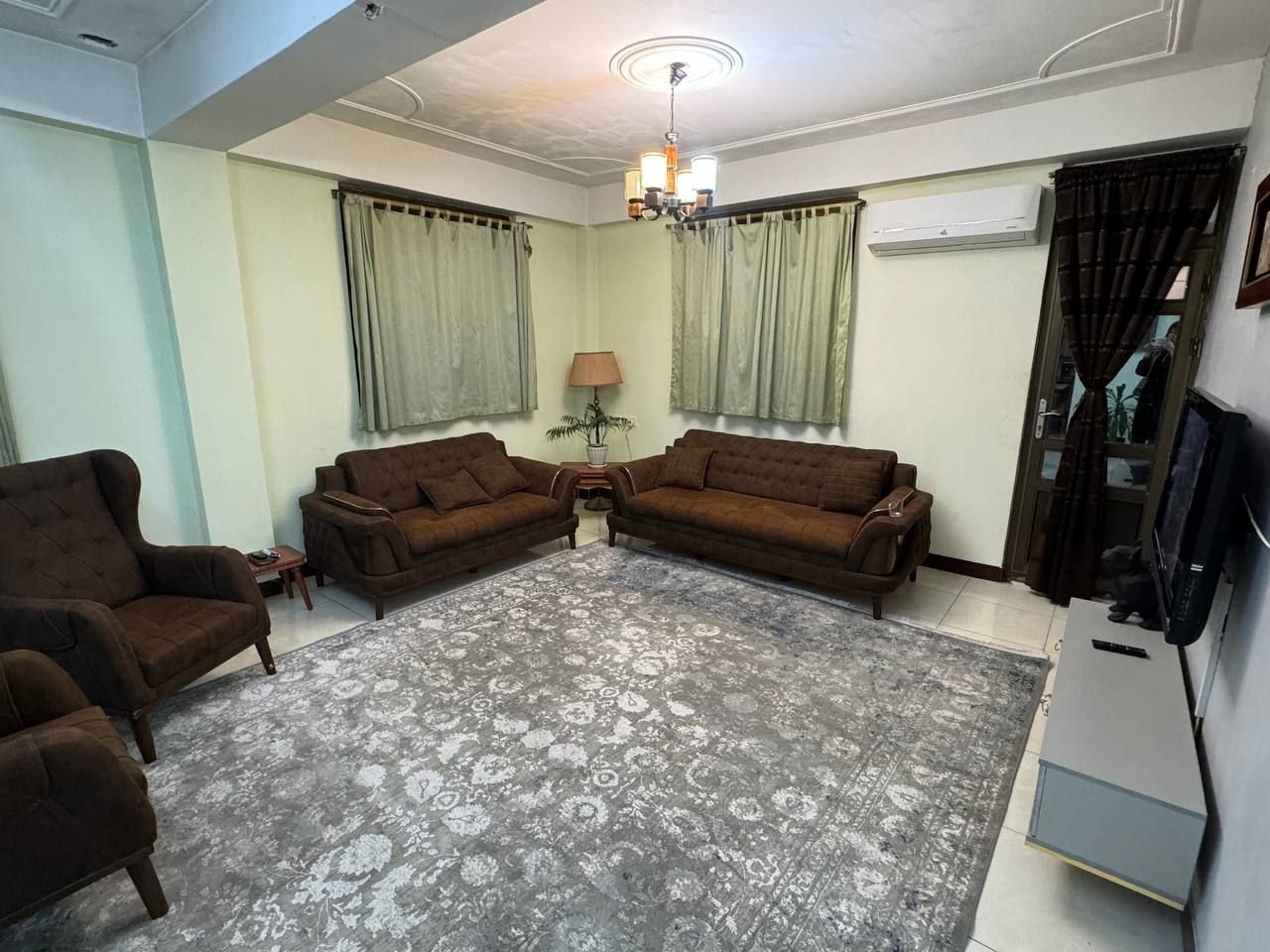 آپارتمان یک خوابه بهار نارنجی