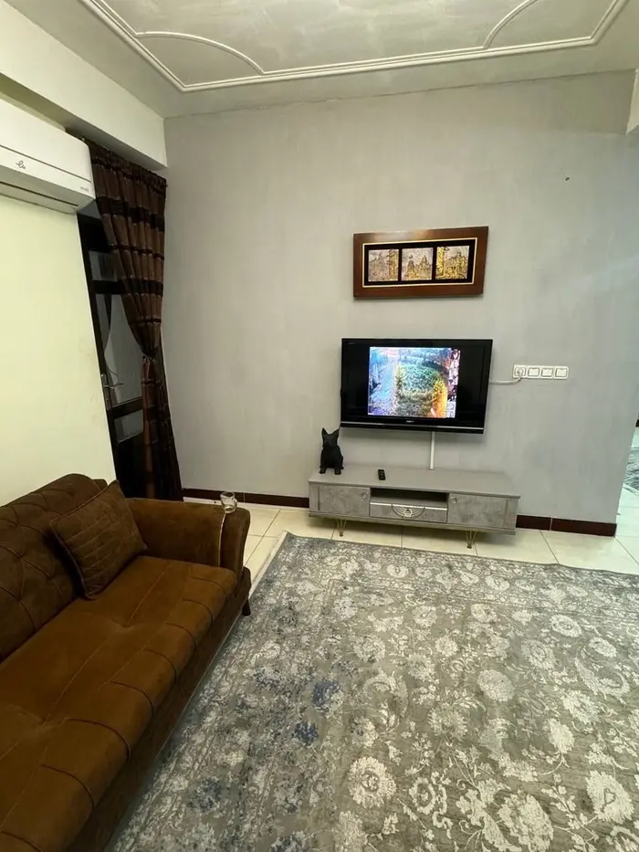 آپارتمان یک خوابه بهار نارنجی